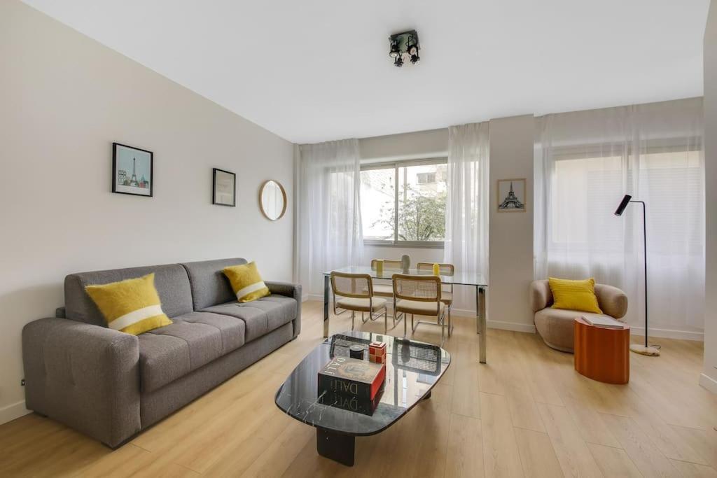Chic, Central A Deux Pas De Beaugrenelle I Paris Exteriör bild